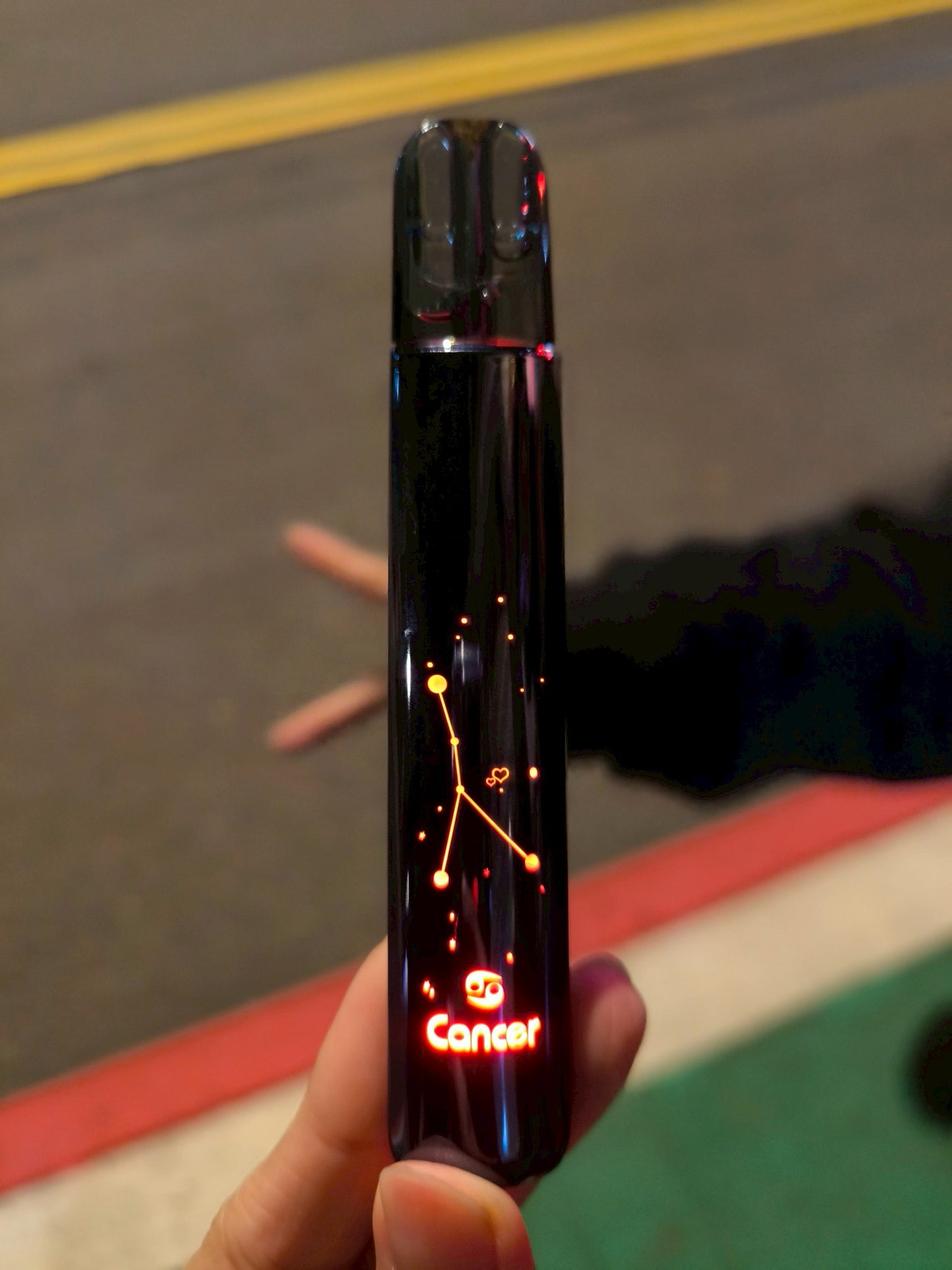 12星座主機 會發光 有夠帥 出門當亮仔😎